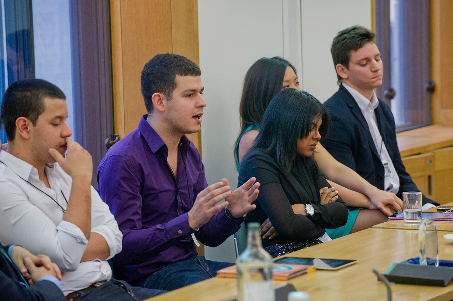 340382_10150553458475679_526594219_o