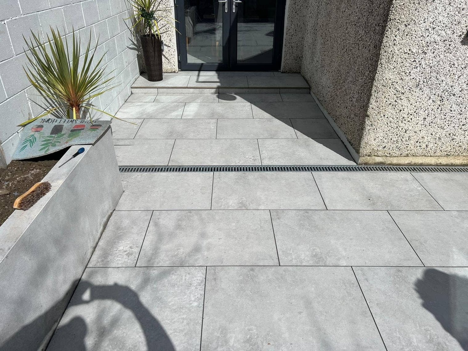 Porcelain Patio Installers Dublin – Why Porcelain Is Dominating The Dublin Patio Market