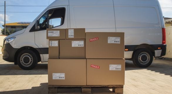 Best Courier Service UK