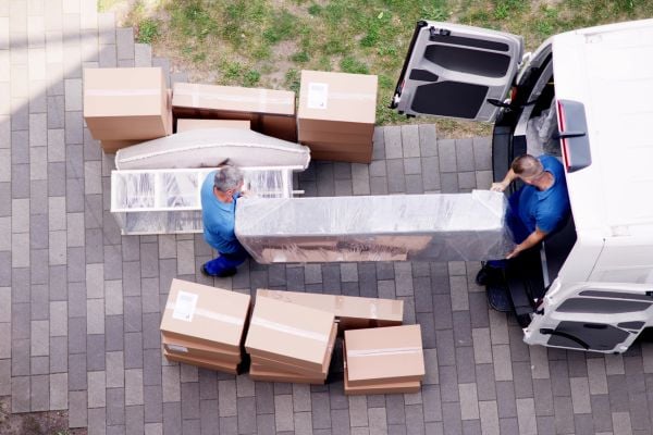 Man and Van vs Removals Company - What Service To Choose?